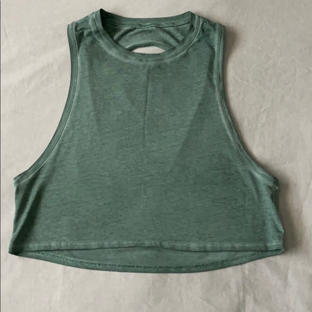 Lululemon Cut Back Crop Tank - Size 4